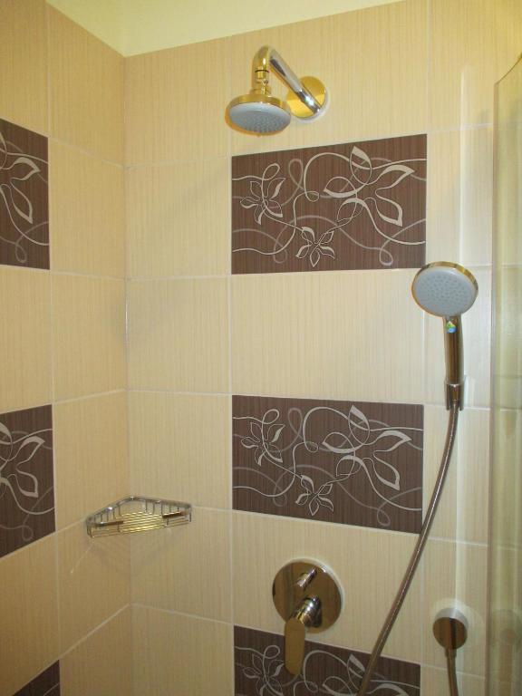 Alpha Apartman Sarvar Room photo